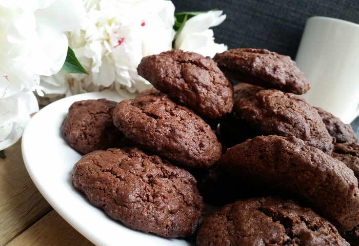 Печенье с кокосовой стружкой и какао